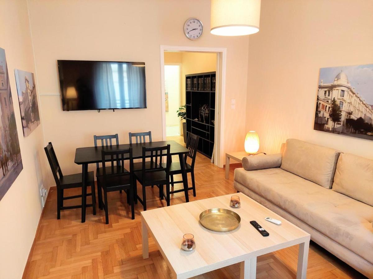 Grand Apartment In Parliament Square Athens Exterior photo