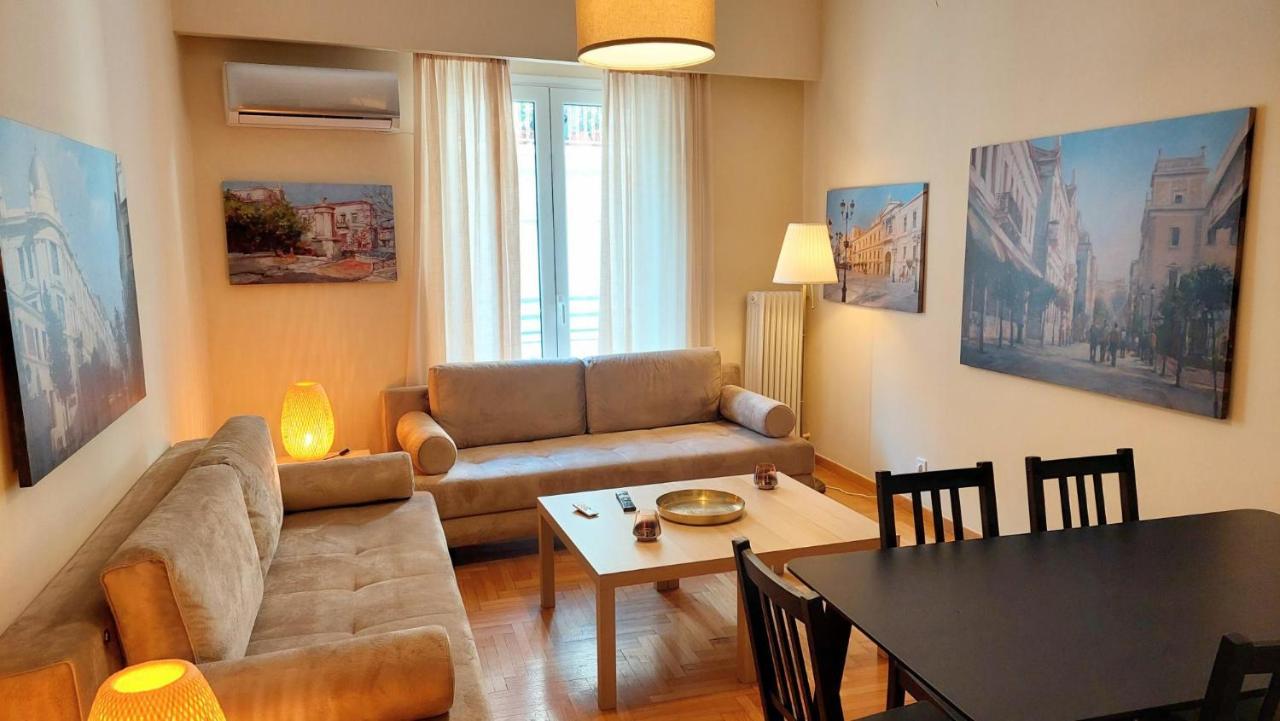Grand Apartment In Parliament Square Athens Exterior photo