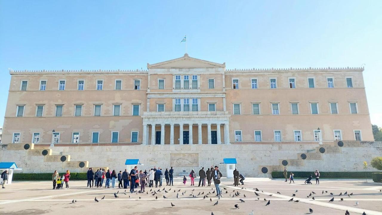 Grand Apartment In Parliament Square Athens Exterior photo